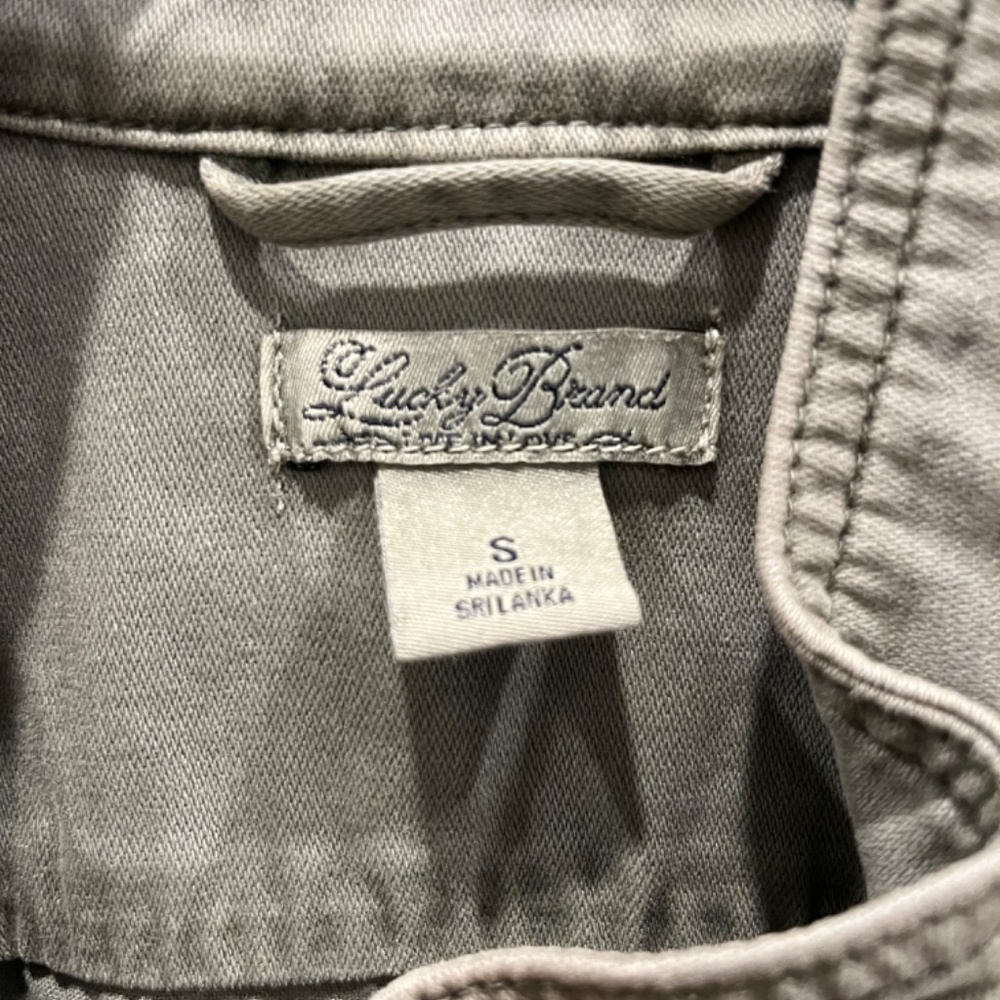 Jacket - Picture 2 of 5